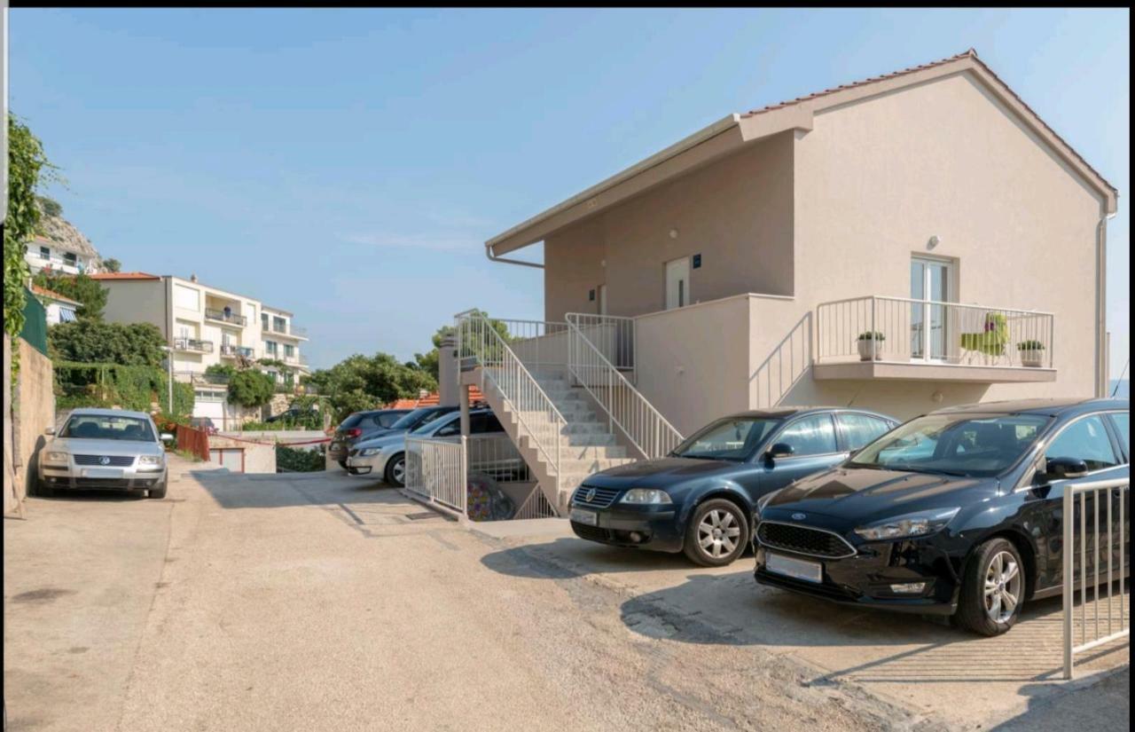 Apartments Mimac Omiš Buitenkant foto
