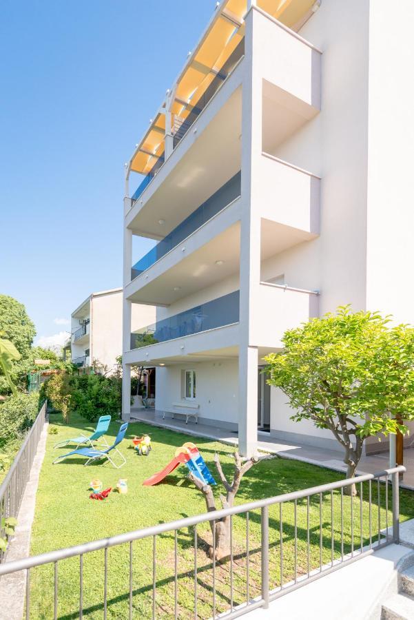 Apartments Mimac Omiš Buitenkant foto